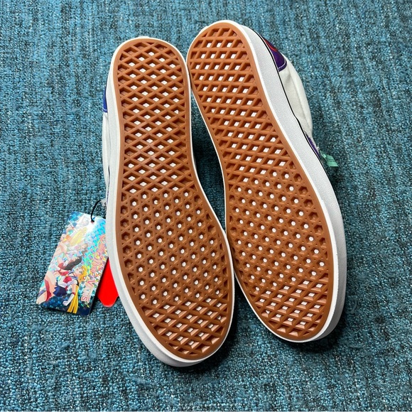 Vans x Sailor Moon Comfycush Slip On Sneakers Limited Edition - Picture 8 of 9